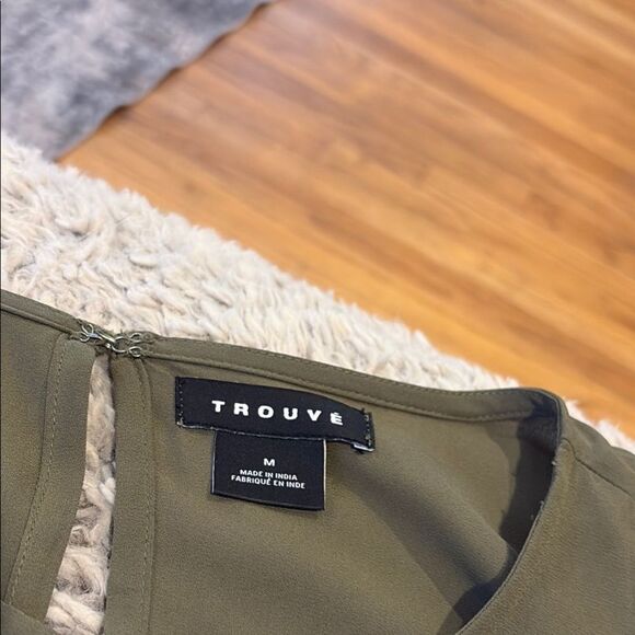 Trendy Olive Green Tank Top - Picture 2 of 6